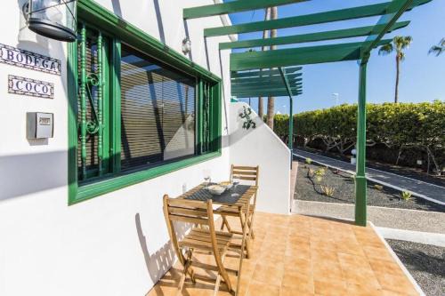 Los Pocillos Apartamento | Casa Bodega Coco