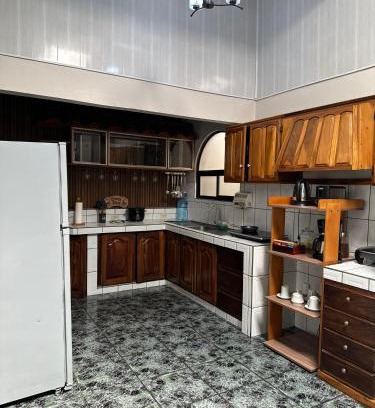 Alajuela Casa | Casa Buen Agüero