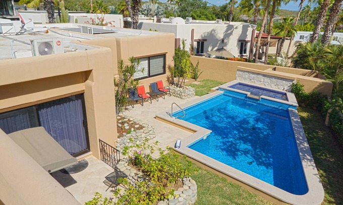 Cabo Bello Villa | Casa Bugambilias - Casa privada de 4 dormitorios en Santa Carmela