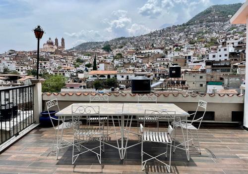 Taxco Casa | Casa céntrica con garaje