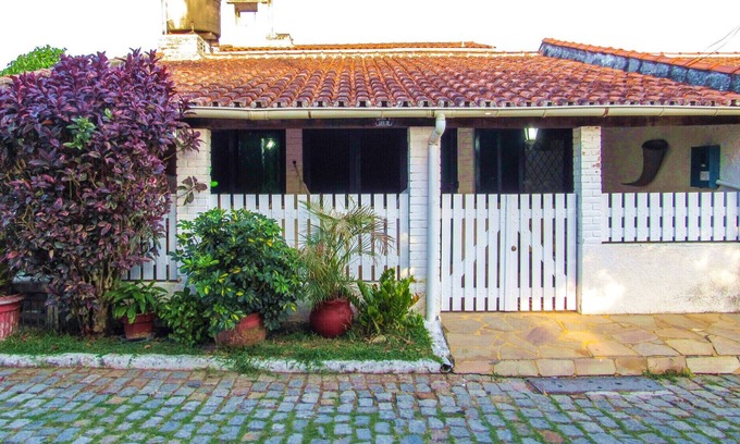 Palmeiras Casa | Casa c churrasq e lazer perto do mar, Cabo Frio/RJ