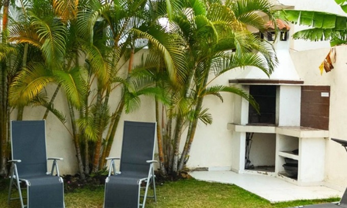 Santiago de los Caballeros Casa | Casa con Piscina y Vigilancia 24H