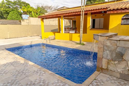 Itanhaem Casa | Casa c Wi-Fi, piscina e churrasqueira em Itanhaem
