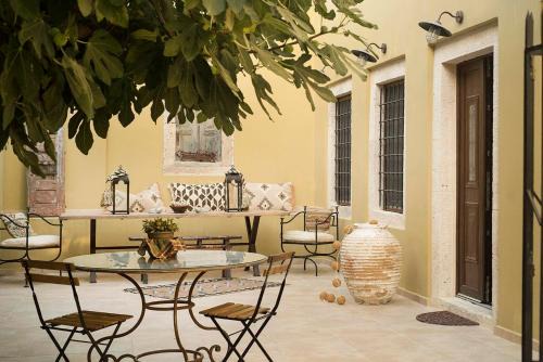 Pothia Casa | Casa Callisti