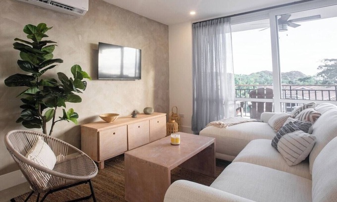 Las Escobas del Venado Condominio | Casa Calma, Resort Home at Venao