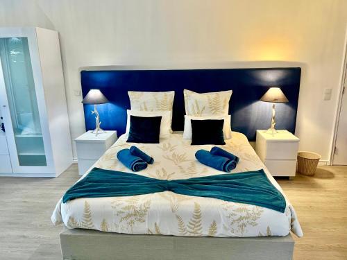 Caloura Cama Y Desayuno | Casa Caloura Ocean Deluxe Accommodation & Spa