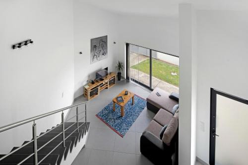 Porto Judeu Casa | Casa Caminho da Esperança