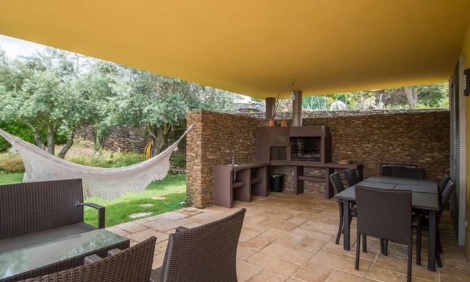Caminha Casa | Casa Campo da Eira by House and People