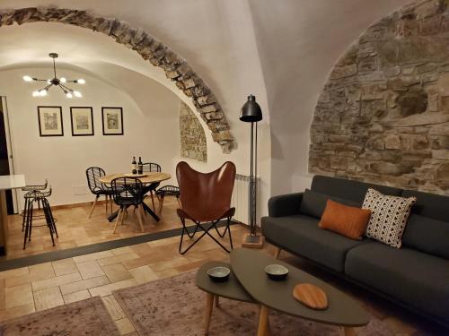 Costarainera Casa | Casa canadesi