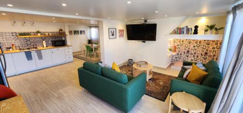 Ensenada Casa | Casa Canes - Beachfront Doggy Living!