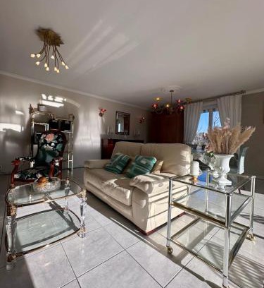 Brive-la-Gaillarde Apartamento | Casa Cardinal-Grand T3 secteur HôpitalCentreVille