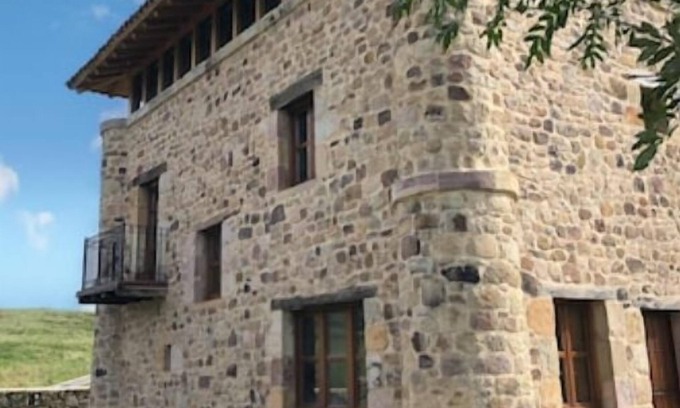 Secadura Cabaña | Casa Cavellid, casa torre del SXV, capacidad 08-12 personas.