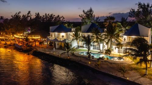 Soliman Bay Hotel | Casa Cenote Hotel