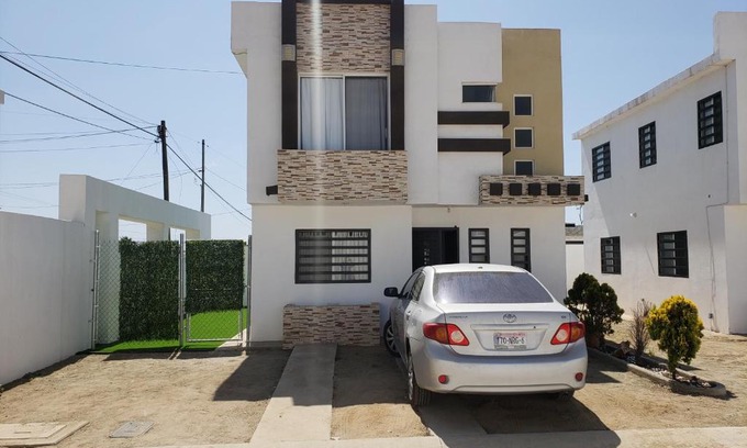 Ensenada Casa | Casa cerca de Estero Beach