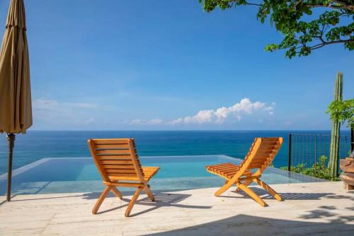 Santa María Tonameca Villa | Casa Chicatana Incredible Beach Front Villa