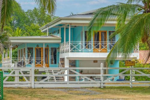 Parrita Casa | Casa Choucoune