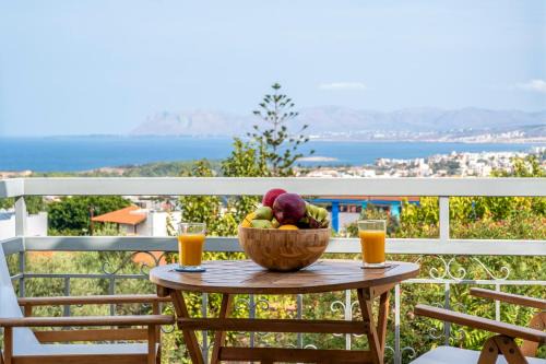 Galatas Apartamento | Casa Chrysa Chania 1st floor house with amazing view