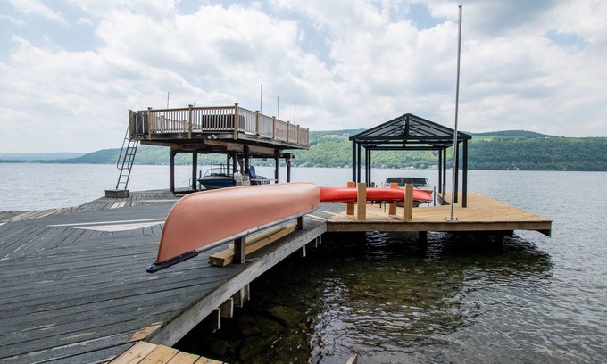 Hammondsport Cabaña | Casa Ciarla: "Stunning Lake Views - Right Off Keuka Lake Wine Trail!"