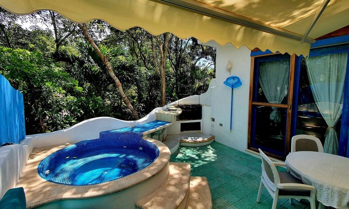 Xcaret Casa | Casa Cielo, Rodeada de Naturaleza con Jacuzzi
