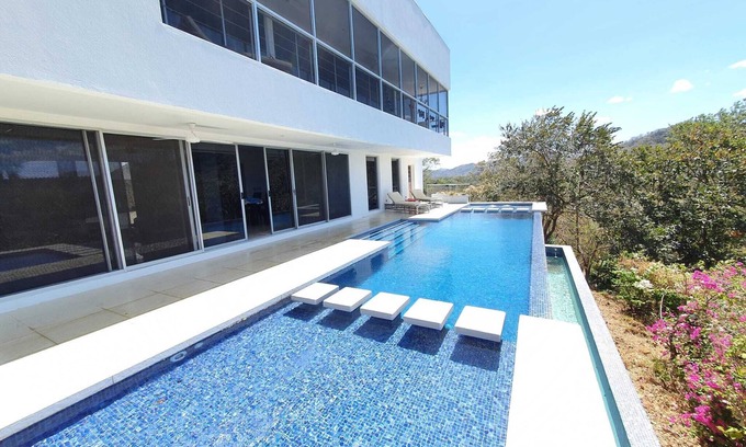 Tamarindo Villa | CASA COLINA Outstanding House W/ an amazing view