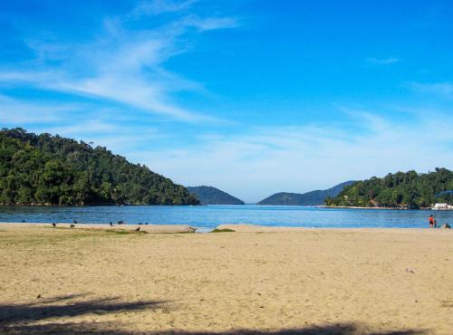Itacuruca Casa | Casa com churrasq e Wi-Fi na Praia de Itacuruca RJ