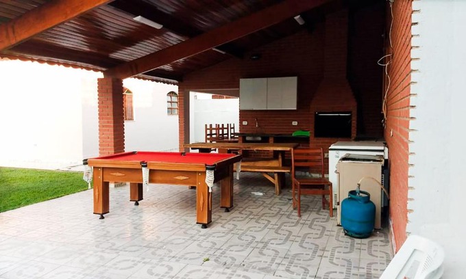 Parque Oasis Casa | Casa com lazer e a 200 m da praia em Peruibe SP
