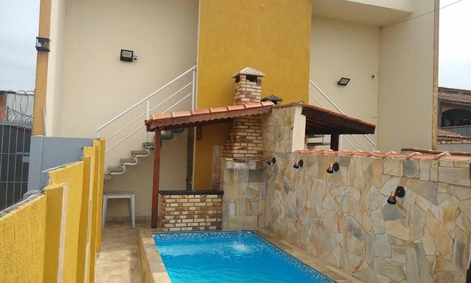 Tupy Casa | Casa com Piscina Aquecida, Churrasqueira e Wi-fi, lado praia de Itanhaém