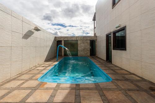 Europa Casa | Casa com piscina,churrasqueira e otima localizacao