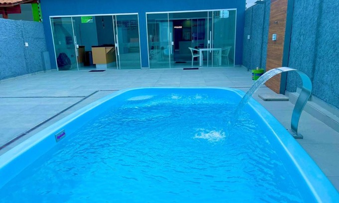 Jardim Mar e Ceu Casa | Casa com piscina e hidromassagem praia Enseada.