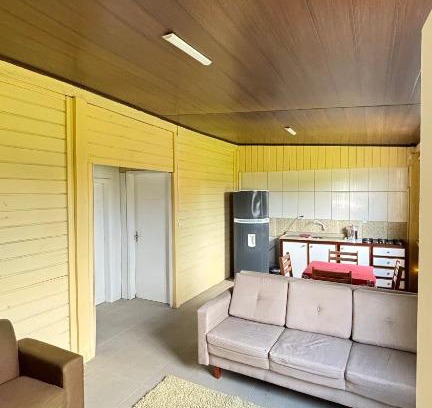 Leopoldo Zarling Casa | Casa com piscina próximo a Meia Praia, Itapema-SC