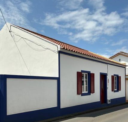 Pico da Pedra Casa | Casa com Quinta Tradicional