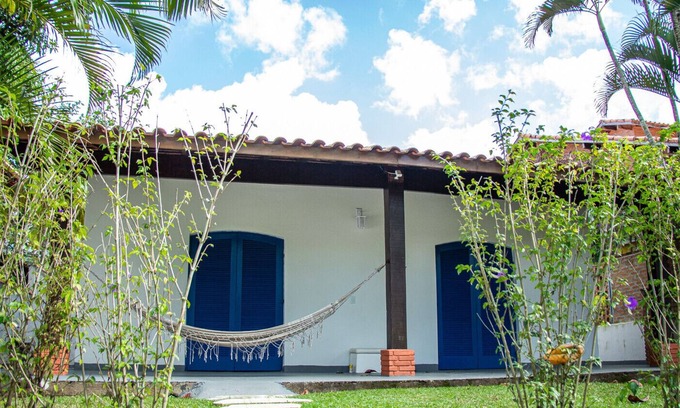 Guaeca Casa | Casa com WiFi e churrasq a 200m da Praia de Guaecá