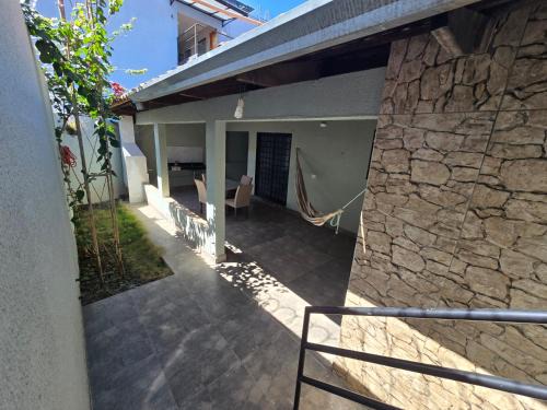 Aparecida de Goiania Casa | Casa completa dois quartos, com ar condicionado, churrasqueira, garagem