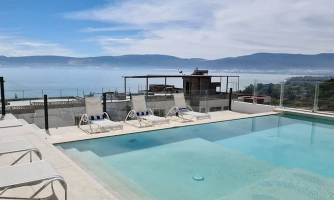 Jocotepec Casa | Casa con Espectacular Vista al Lago