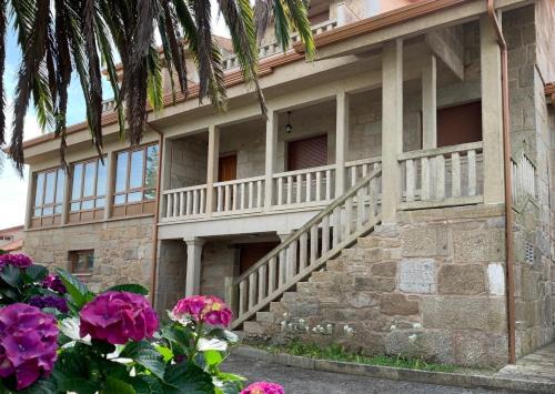Vilanova de Arousa Apartamento | Casa con piscina y barbacoa · Casa O vincular by Easy Life Rent