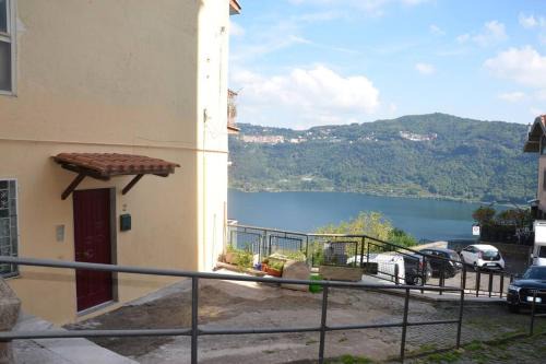 Genzano di Roma Apartamento | Casa con vista su Lago di Nemi
