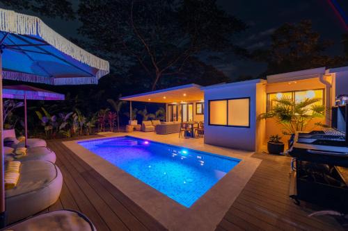 Manzanillo Villa | Casa Contento - luxury 3bdr home near Santa Teresa