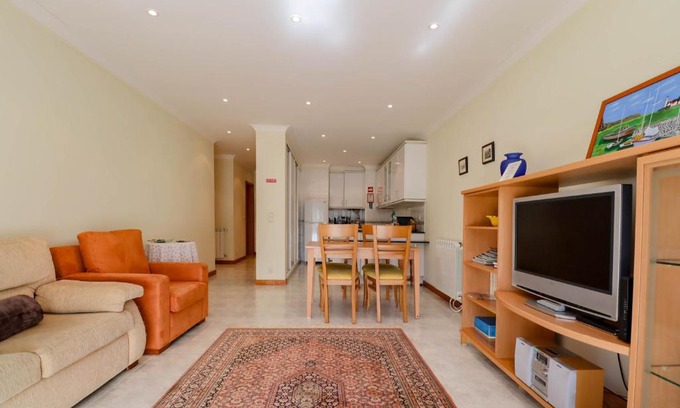 Viana do Castelo Apartamento | Casa Coração de Viana - Near the Beach Apartment