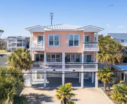 Kure Beach Casa | Casa Coral 4 Bed 4 Bath with EV charging