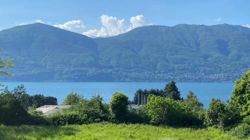 Porto Valtravaglia Apartamento | Casa Corsini