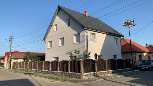 Toplita Apartamento | Casa Crisan