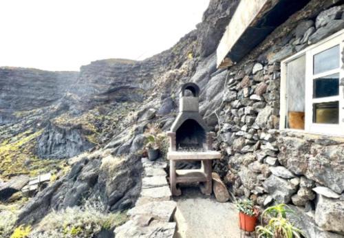Valverde Casa | Casa Cueva con Vistas Panorámicas al Mar y BBQ