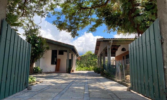 Centro Casa | Casa da Árvore Bertioga