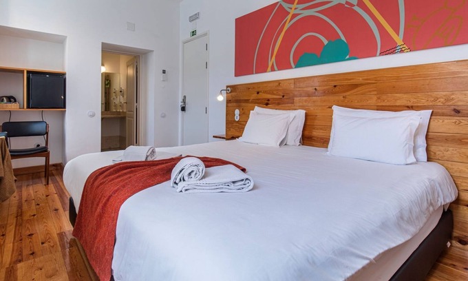 Santa Maria e Sao Miguel Casa | Casa da Estefânea | Quarto 1 Self Check-in Online