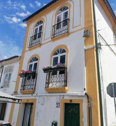 Portalegre Apartamento | Casa da Joana by Portus Alacer