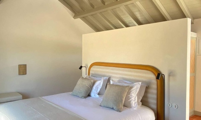Vila Nova de Santo Andre Casa | Casa da Pergola - Vila de Design de Praia Piscina Privada