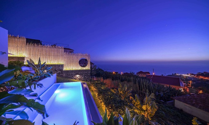 Ponta do Sol Casa | Casa da Vargem I, With Pool for Small Families