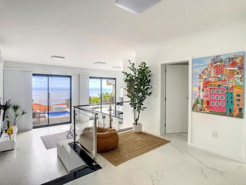 Estrela da Calheta Villa | Casa das Flores by LovelyStay