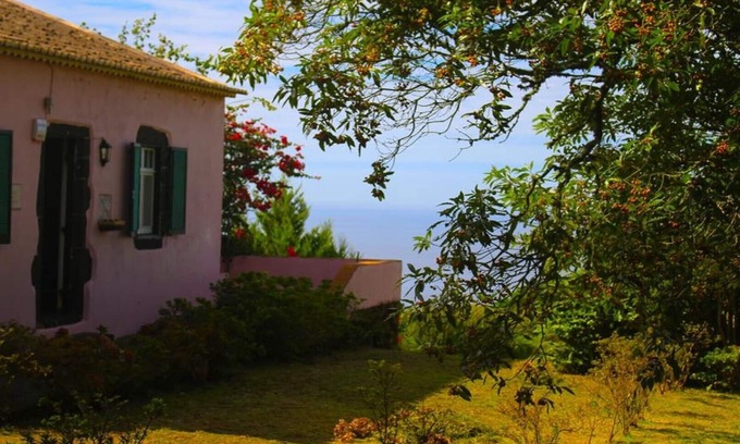 Lagoa Cabaña | Casa de las Lapinhas - San Miguel, Azores