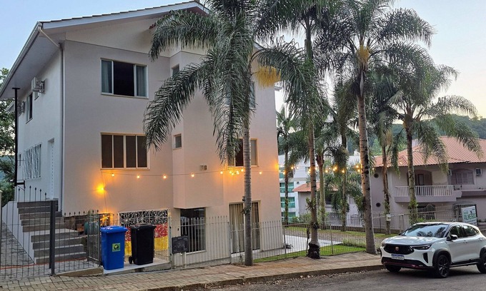 Piratuba Casa | Casa das Palmeiras